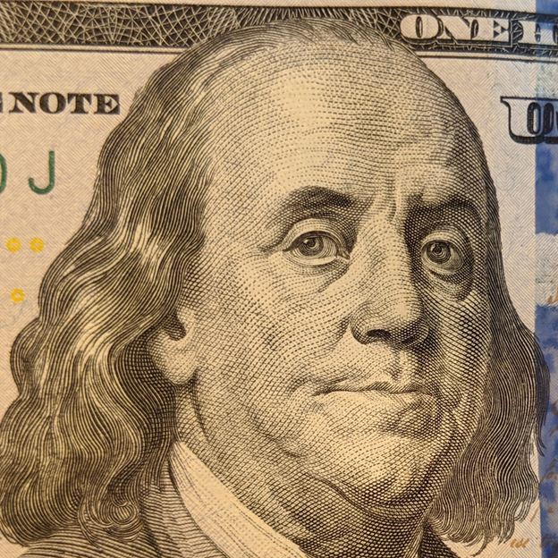 Франклин купюра. Бенджамин Франклин 100$. Франклин Бенджамин доллар. Бенджамин Франклин 100$ золотой. Бенджамин Франклин на 100 долларах.